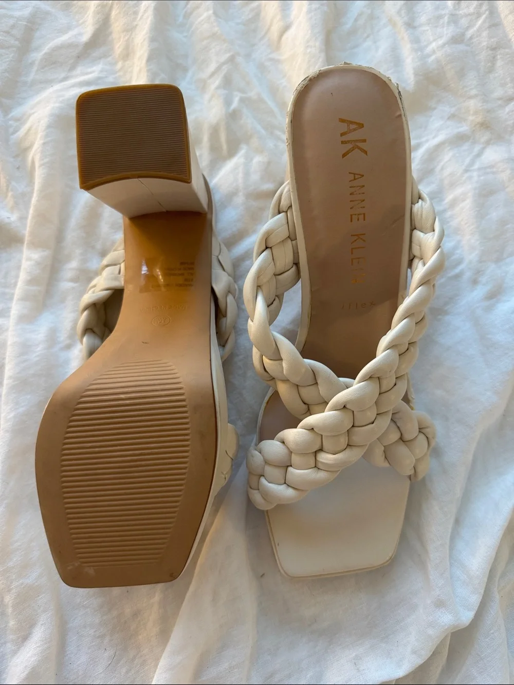 Anne Klein chic anne